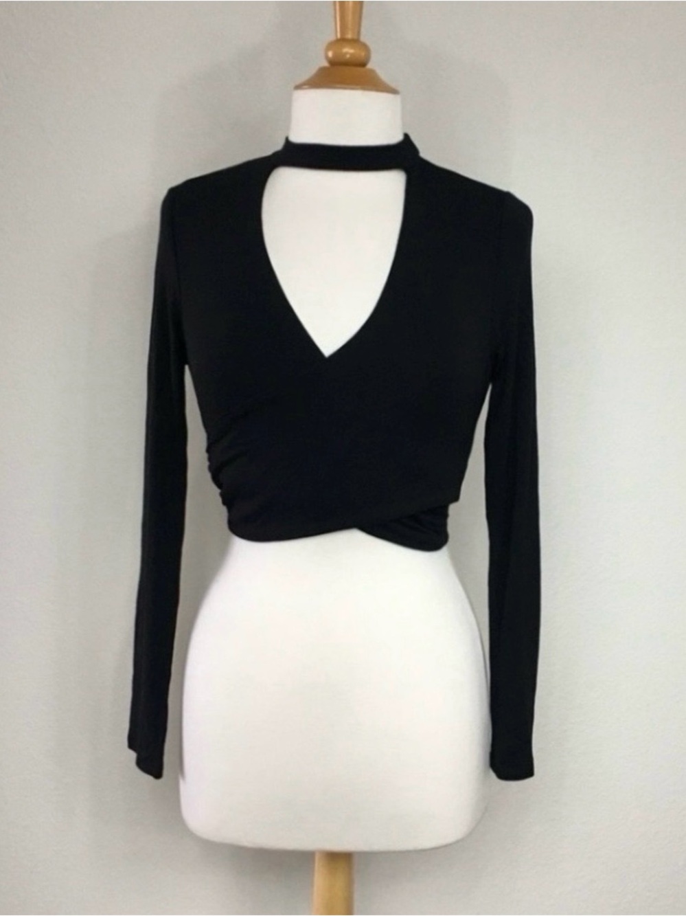 NWOT New Shelly Womens Black Faux Wrap Long Sleeve Stretch Balletcore Top Size M